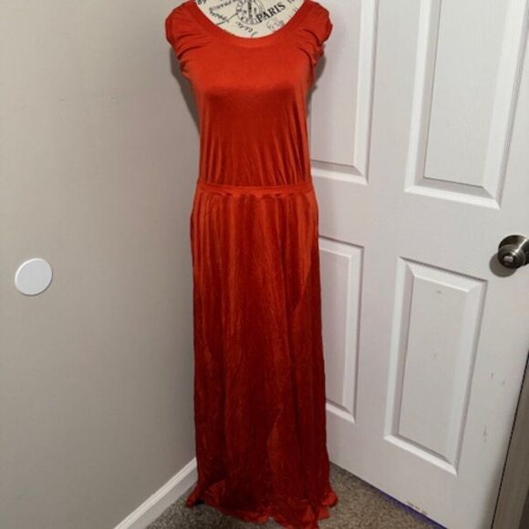 NEW Woman's Calvin Klein Full Length Dress Color Burnt Orange Size 4